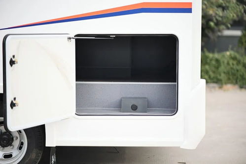 把 頭等艙 搬進(jìn)房車 這款房車2人旅行有點(diǎn)爽 秦帝追風(fēng)房車實(shí)拍評(píng)測(cè)